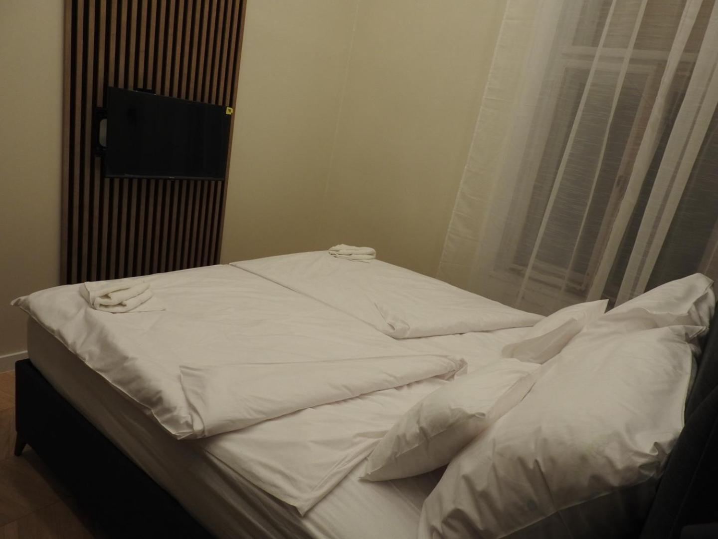 Marton'S Dessewffy Apartments บูดาเปสต์ ภายนอก รูปภาพ